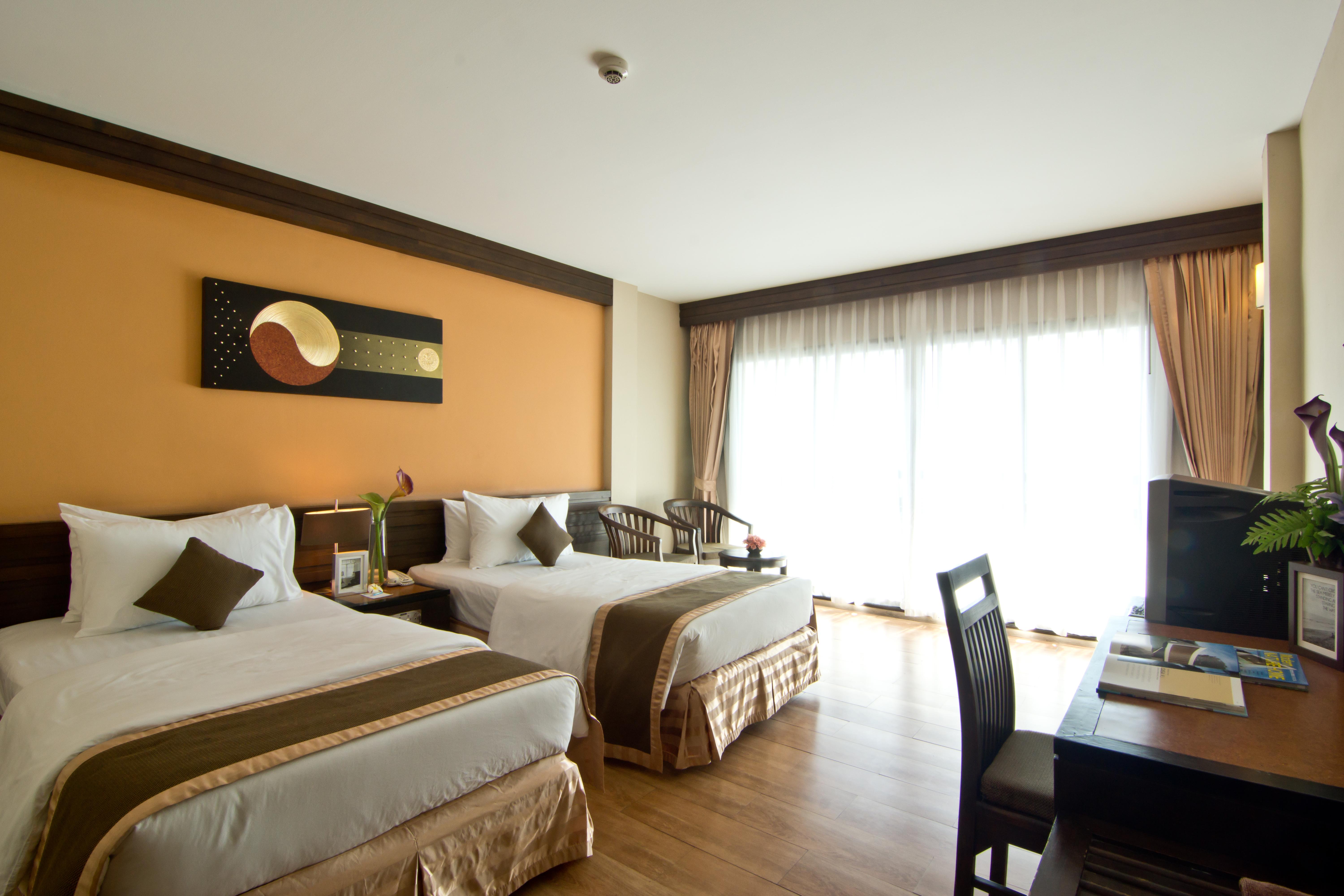 Grand Jomtien Palace Hotel - Sha Extra Plus Esterno foto
