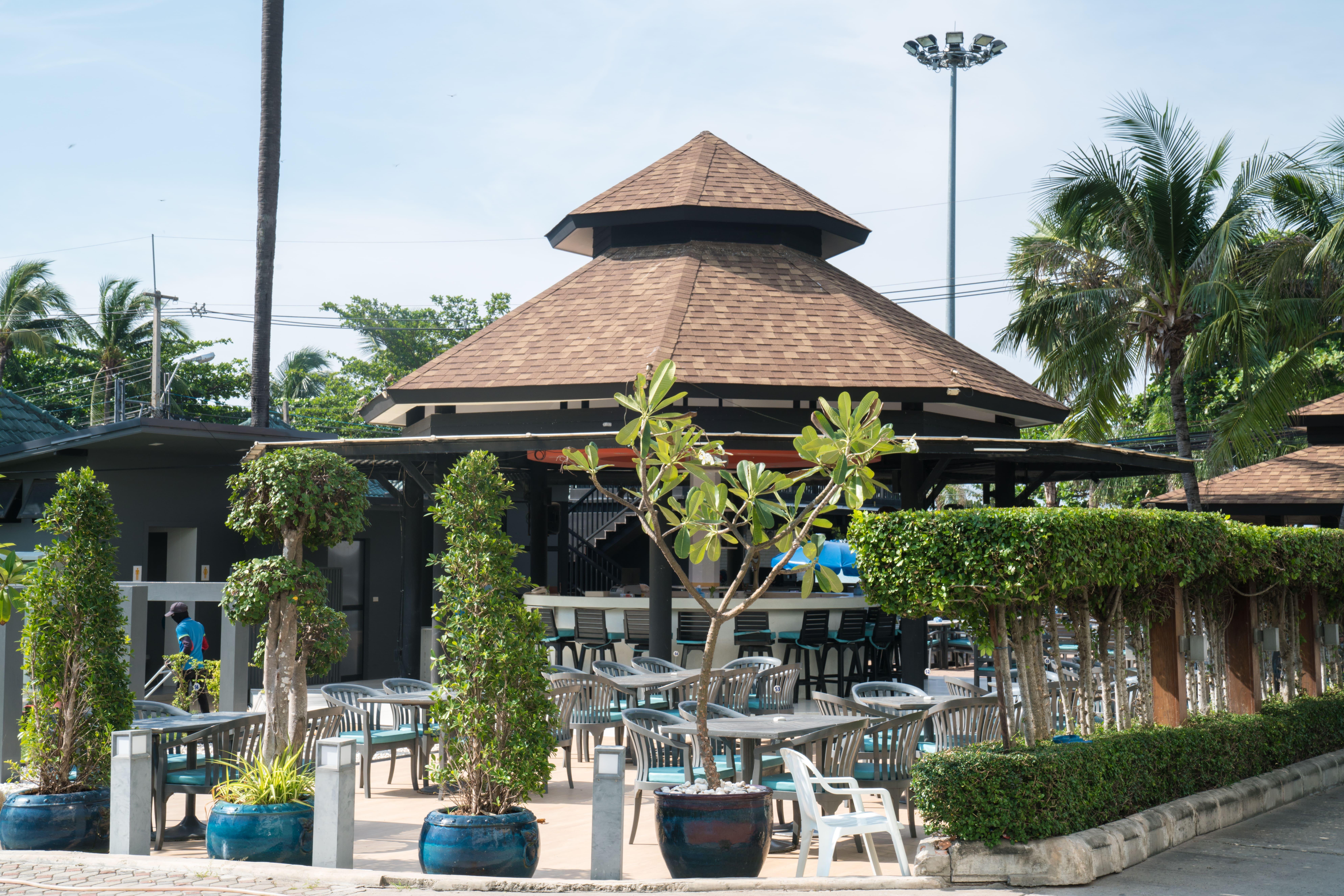 Grand Jomtien Palace Hotel - Sha Extra Plus Esterno foto