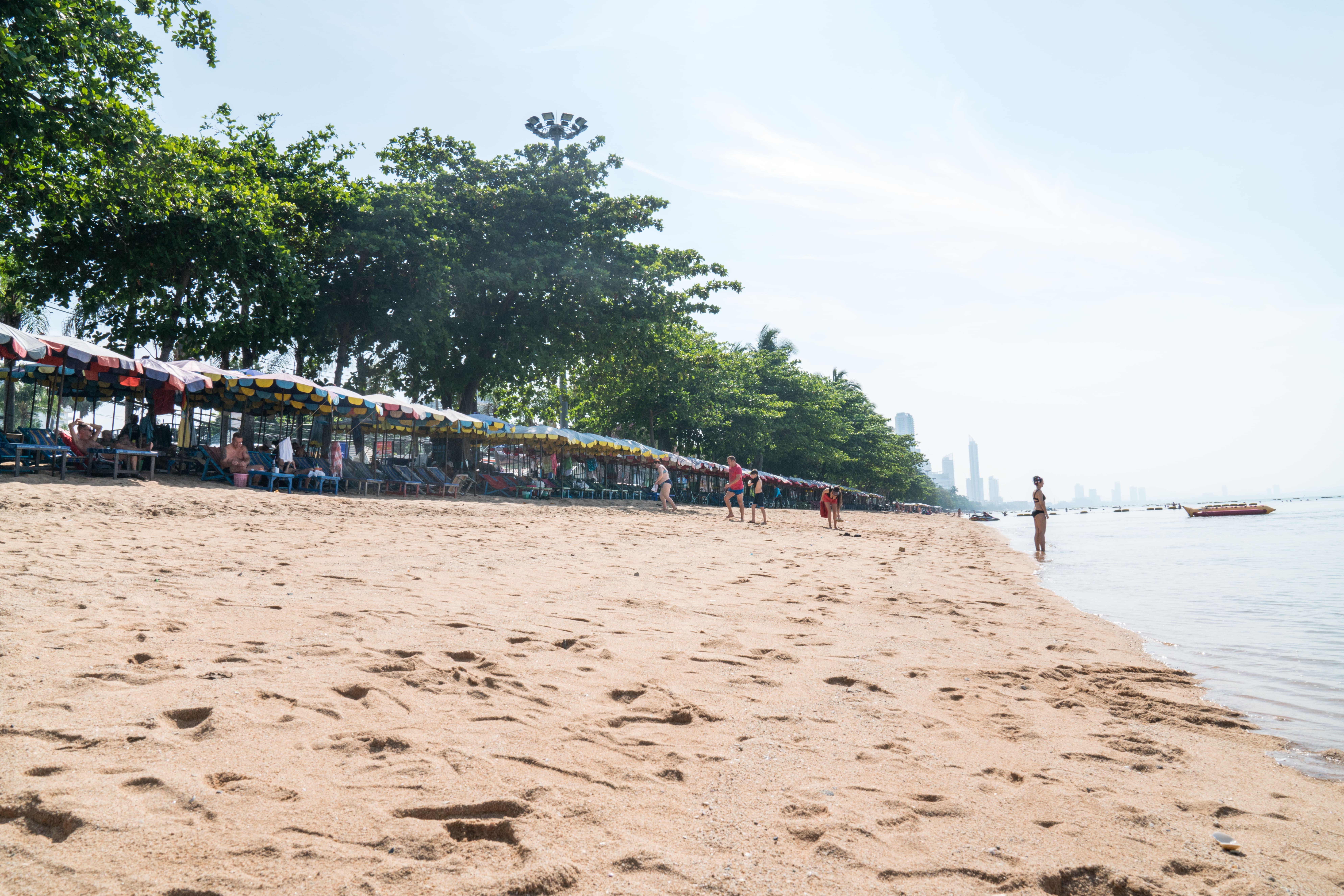 Grand Jomtien Palace Hotel - Sha Extra Plus Esterno foto
