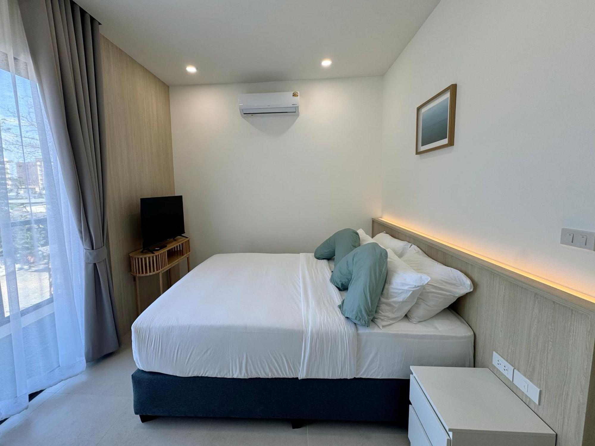 Grand Jomtien Palace Hotel - Sha Extra Plus Esterno foto